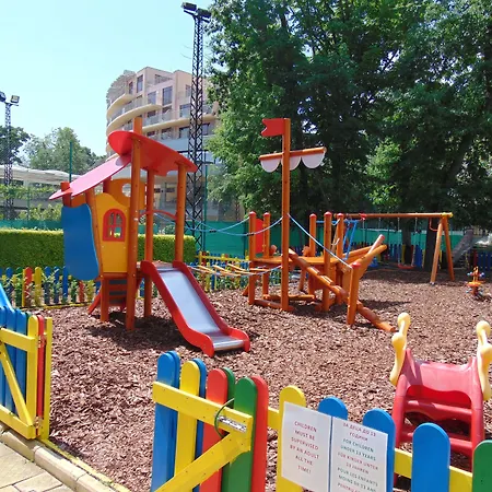 Madara Park 4* Goudstrand