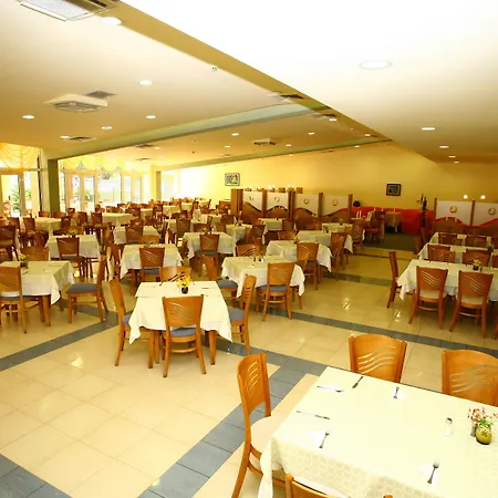 Madara Park 4* Золоті Піски