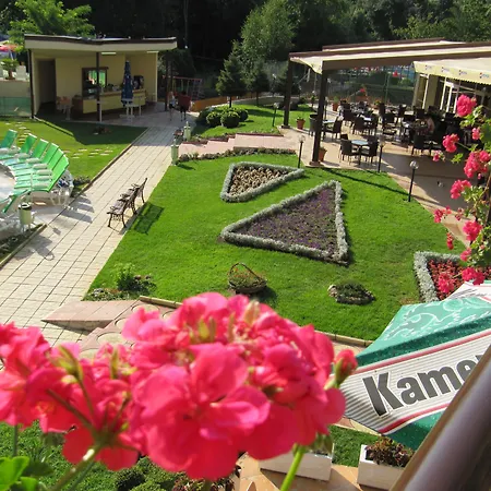 Madara Park Готель Золоті Піски