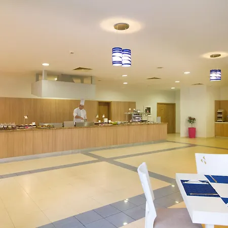 Madara Park 4* غولدن ساندز