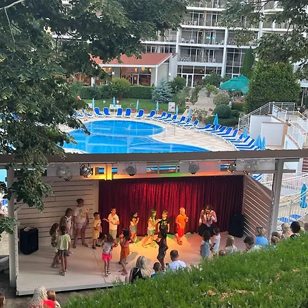 Готель Madara Park Золоті Піски