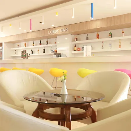 Madara Park - Hotell Golden Sands