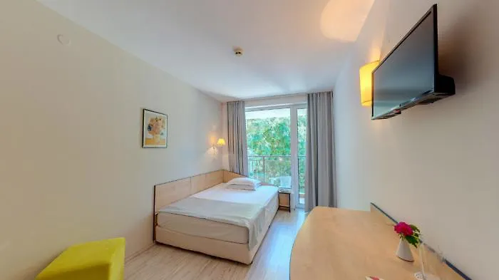 Madara Park - Hotell