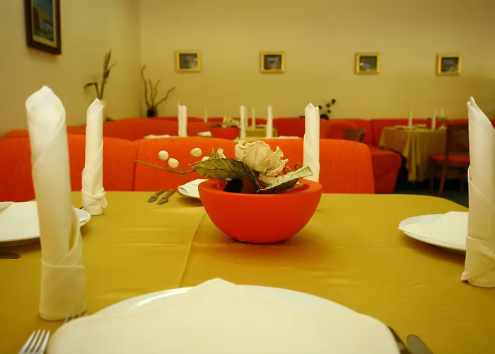 Hotell Madara Park - 4*