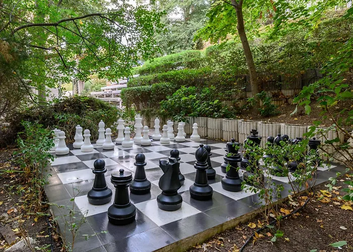 Madara Park - Hotell Golden Sands